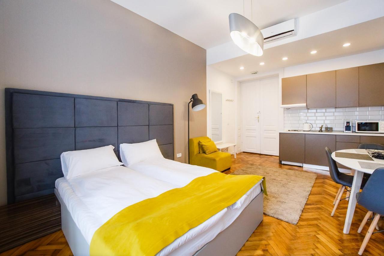 Eat It Cozy Downtown Apartments ออราแด ภายนอก รูปภาพ