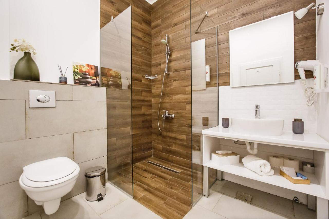 Eat It Cozy Downtown Apartments ออราแด ภายนอก รูปภาพ