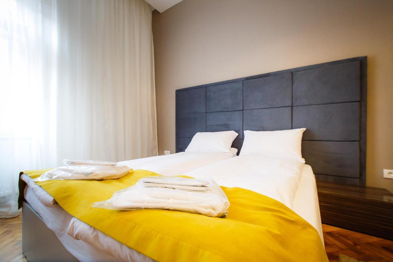 Eat It Cozy Downtown Apartments ออราแด ภายนอก รูปภาพ