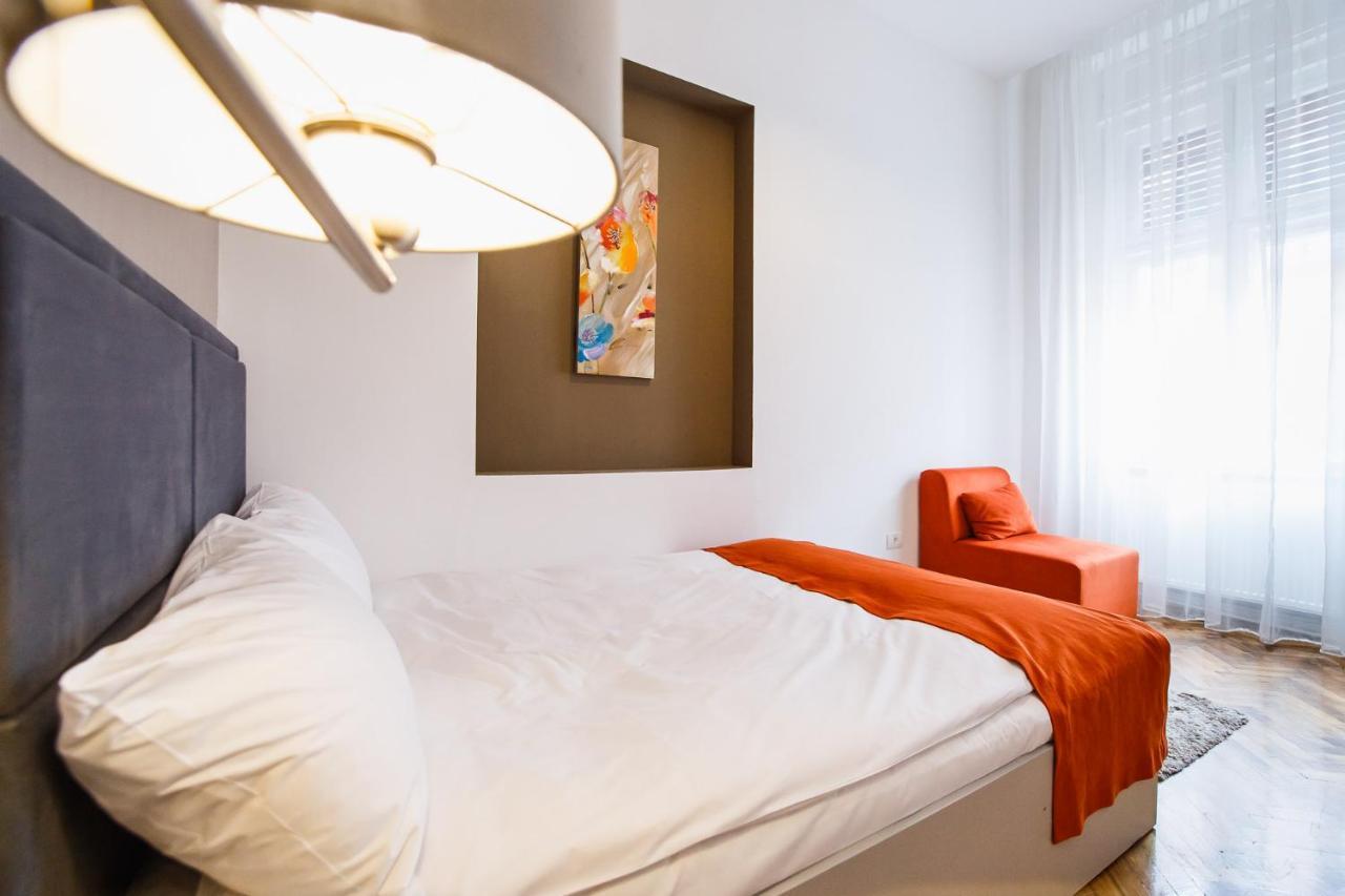 Eat It Cozy Downtown Apartments ออราแด ภายนอก รูปภาพ