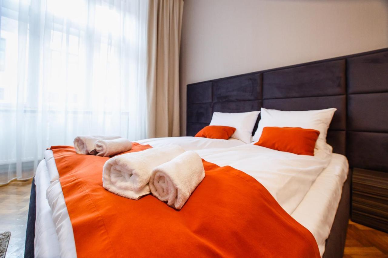 Eat It Cozy Downtown Apartments ออราแด ภายนอก รูปภาพ